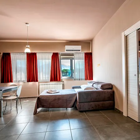 Eracle 4*