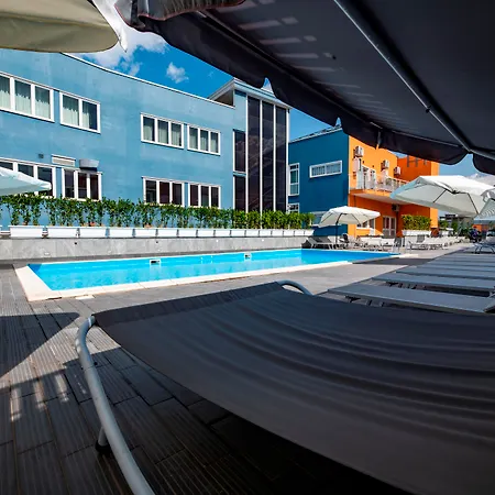 Eracle 4* Volla (Naples)
