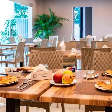 ホテル Eracle ヴォッラ