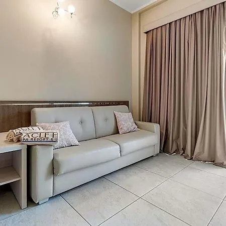 Eracle 4* Volla (Naples)