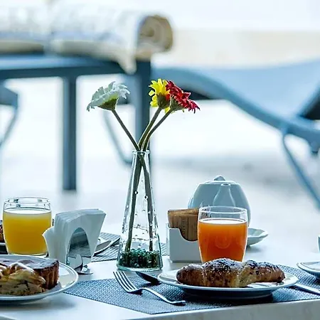 Eracle Hotel Volla (Naples)